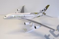 Etihad A380-800 A6-APA