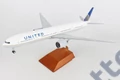 Boeing 777-300ER UNITED