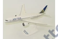 United B-787 N20904