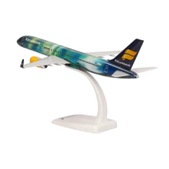 Boeing 757-200 Icelandair TF-FIU