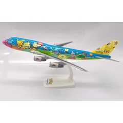 Boeing 747-400 ANA J8956