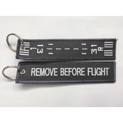 Runway 31R/13L Remove Before Flight kulcstartó