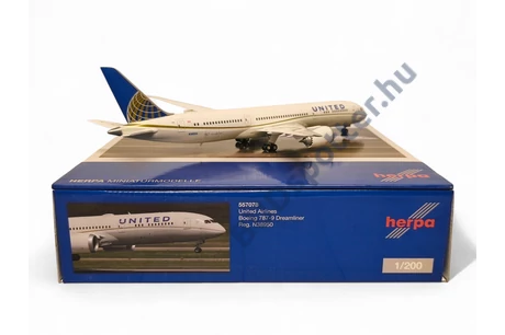 Boeing 787-9 United 
