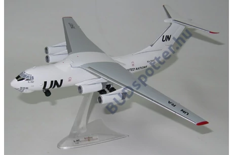 Ilyushin IL-76T United National repülőgép modell RA-76457