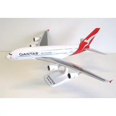 Qantas A380-800 VH-OQF