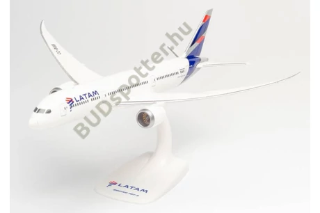 LATAM B-787 CC-BGB