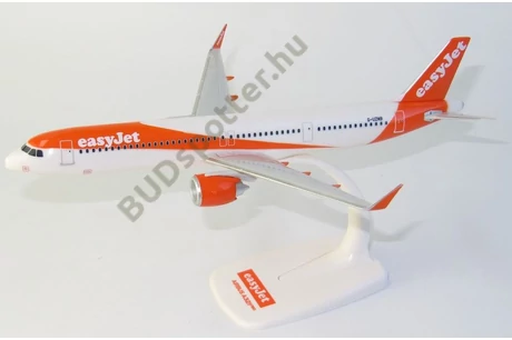 Airbus A320 NEO easyJet G-UZMB