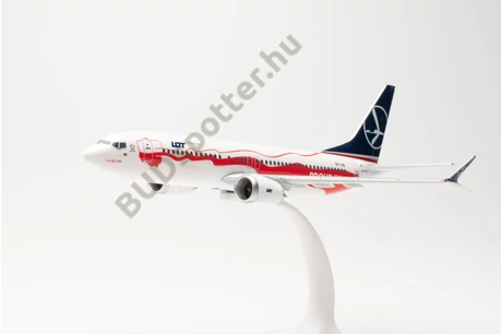 Boeing 737 MAX 8 LOT SP-LVD