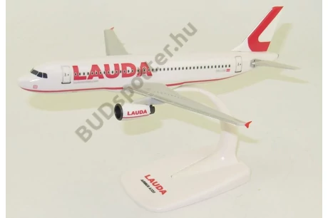 Airbus A320 Lauda OE-LOB
