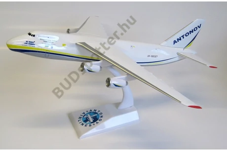 Antonov An-124 UR-82027