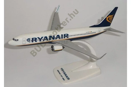 Boeing 737-800 Ryanair EI-ENX