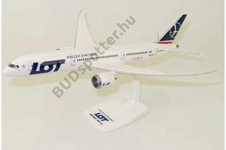 Boeing 787-9 Dreamliner LOT SP-LSF