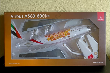 Emirates A380-800 A6-EEY
